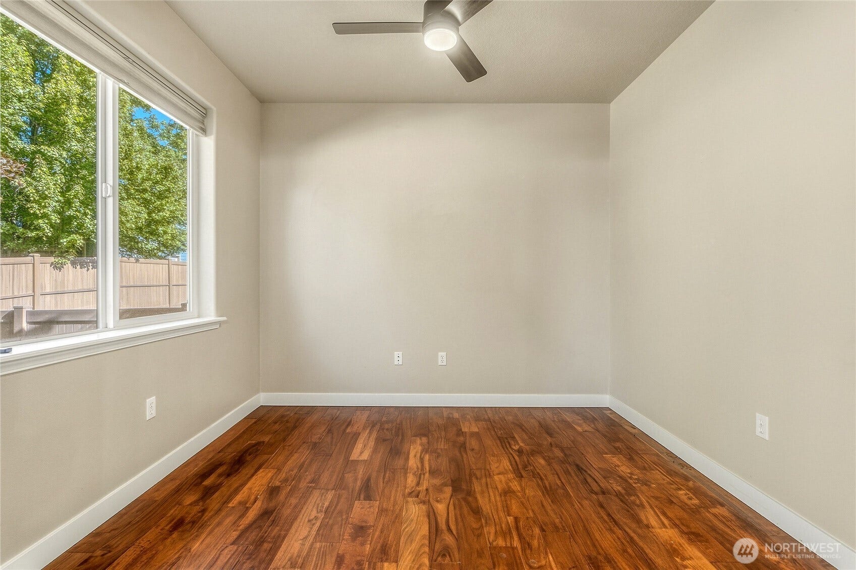 403 SE 3rd Street, College Place, WA 99324 403 SE 3rd Street, College Place, WA 99324