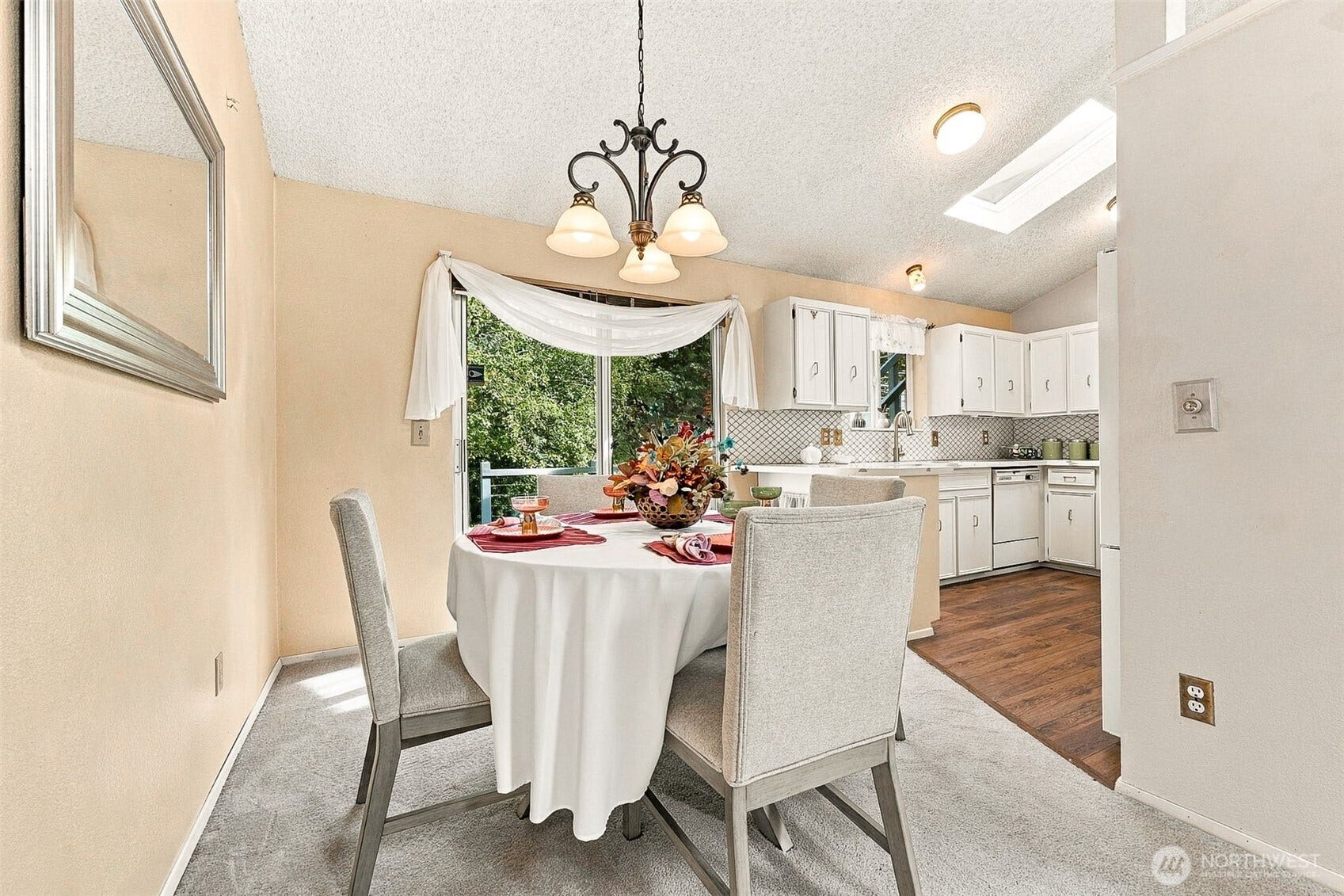 17324 40th Avenue S, SeaTac, WA 98188 17324 40th Avenue S, SeaTac, WA 98188