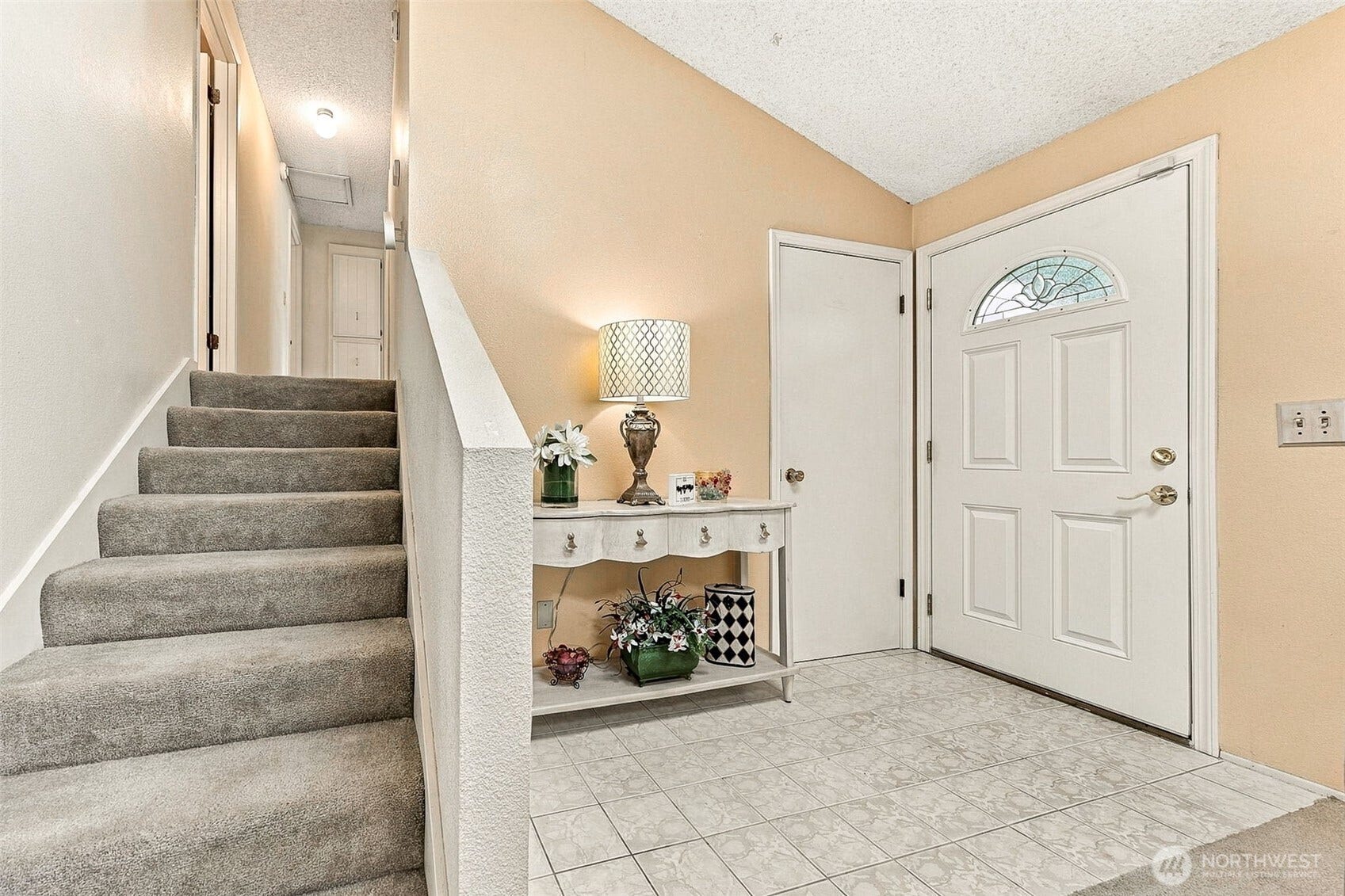 17324 40th Avenue S, SeaTac, WA 98188 17324 40th Avenue S, SeaTac, WA 98188