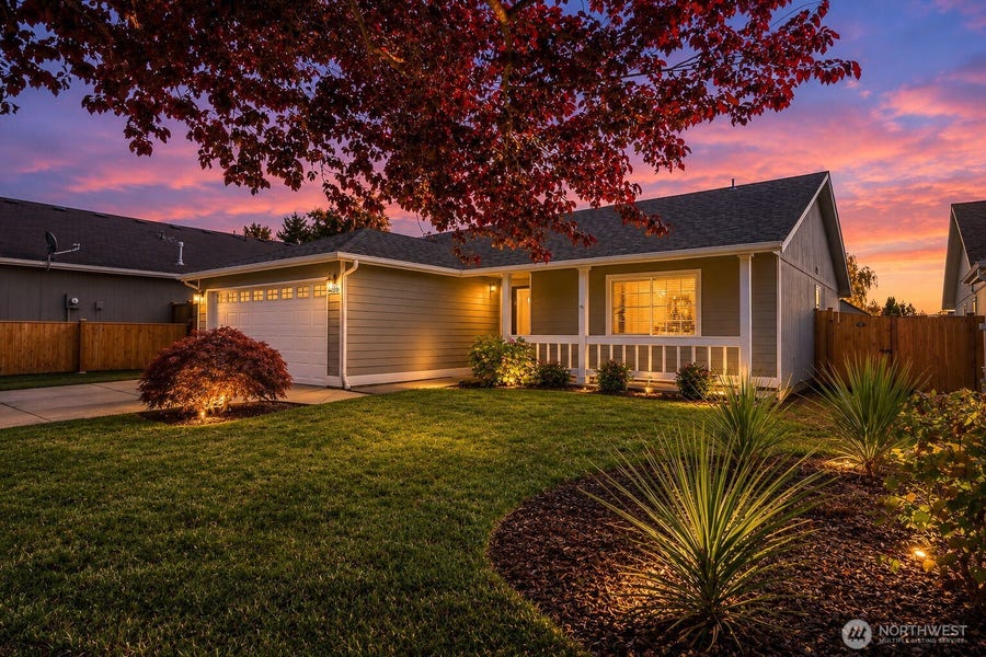Property photo for 6326 107th Place NE, Marysville, WA