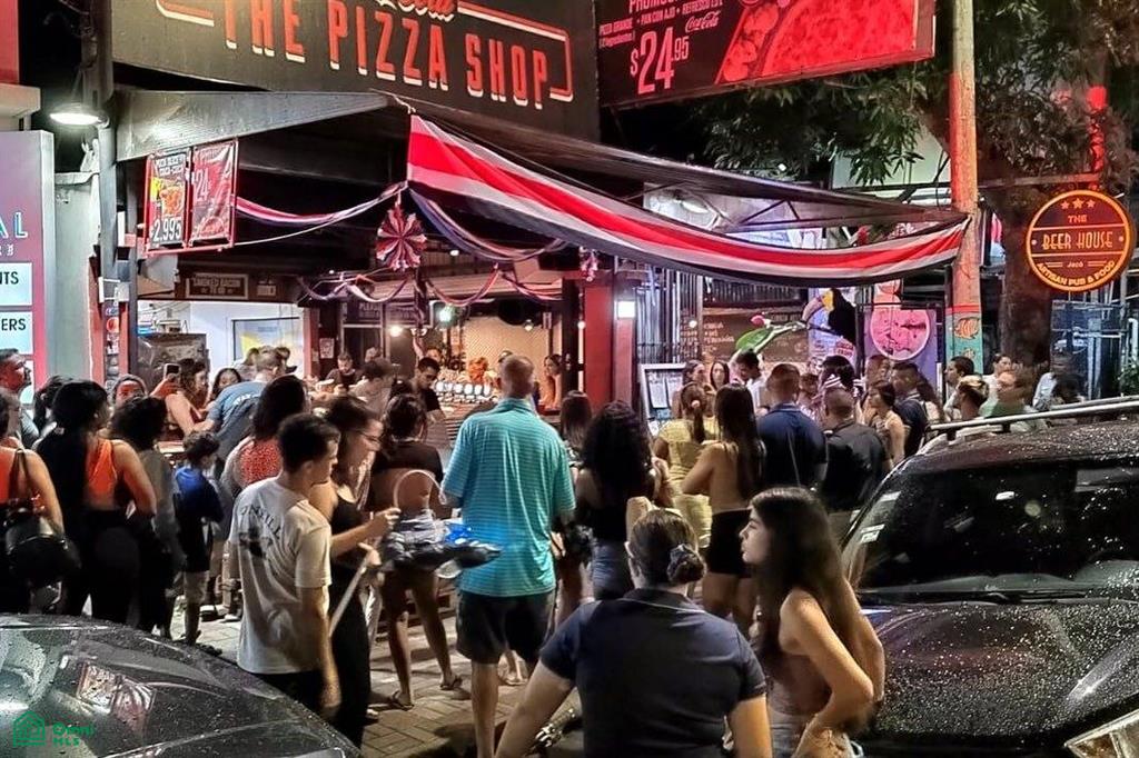 Pizza Shop Avenida Pastor Diaz Puntarenas