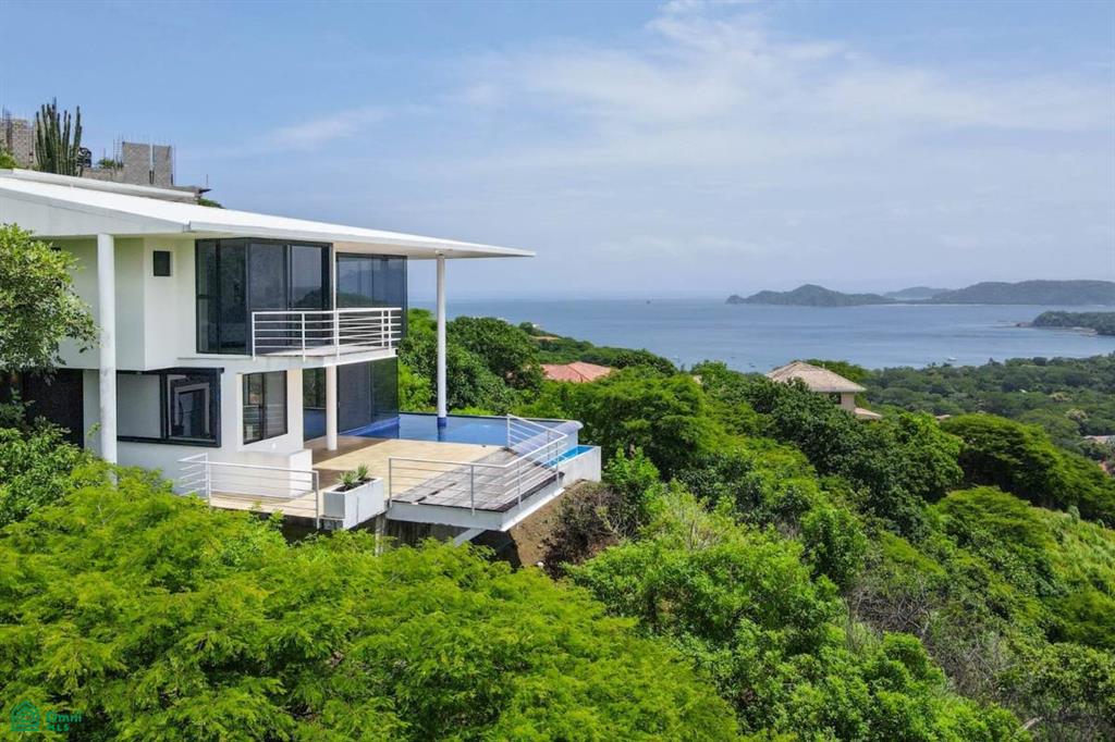 Casa Hovany Monte Paraiso Playa Hermosa Guanacaste