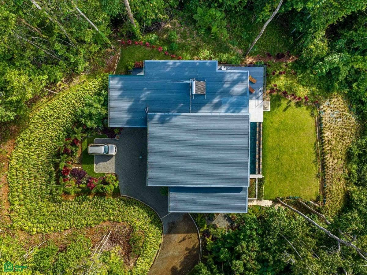 One Level Private and Mod Coastal and Ocean Views Casa Los Delfines, Dominical, Puntarenas, Costa Rica