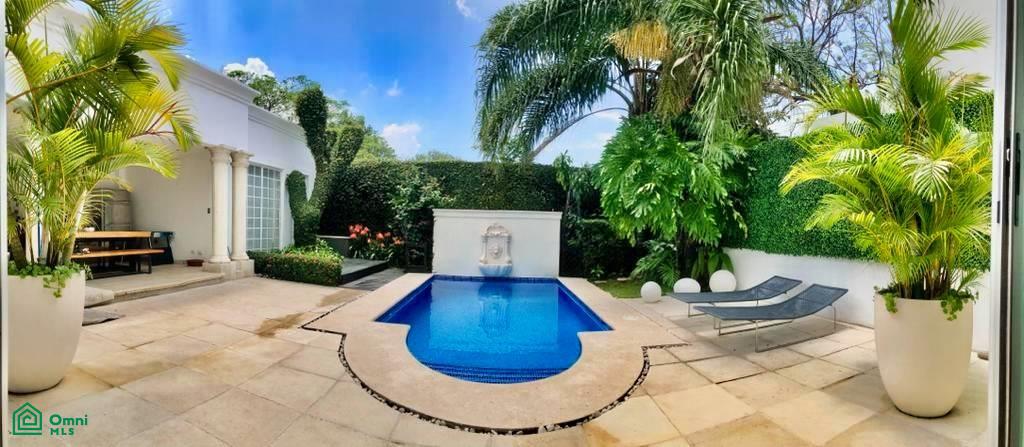 Luxurious Three Story Villa Santa Ana San Jose