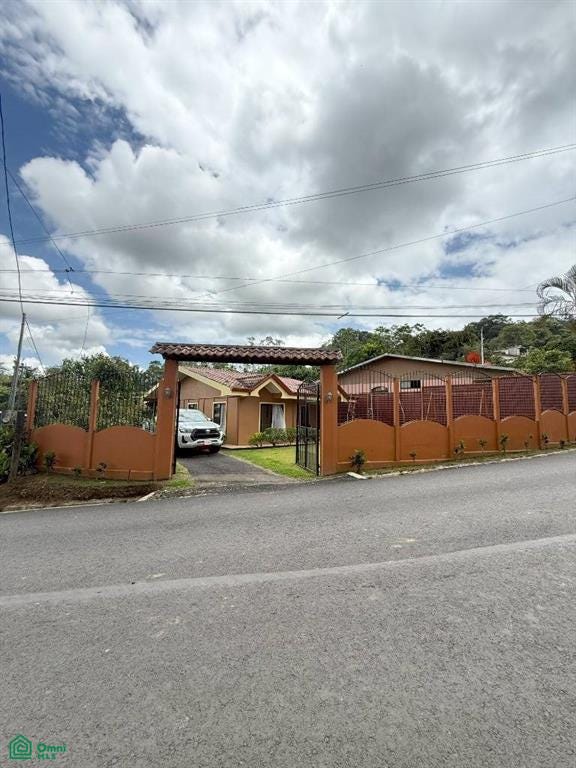 s/n Chitaría, Turrialba, Turrialba, Turrialba, Cartago, Costa Rica 30501