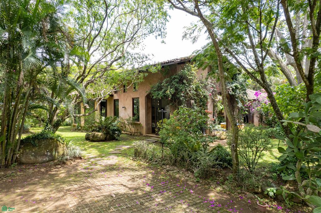 21027 Tuscan Dream Estate Alajuela