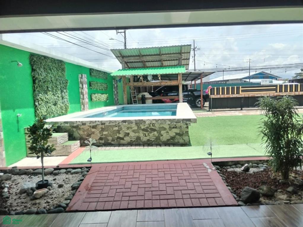 Paquita Puntarenas