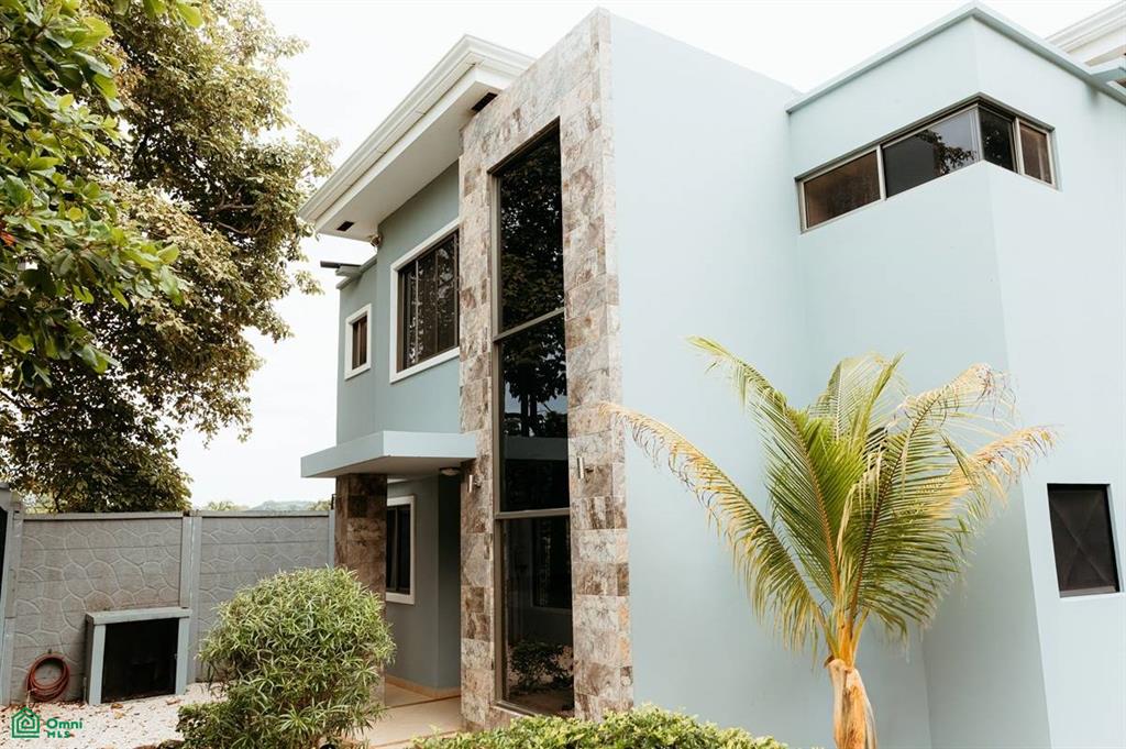 Casa Loma Monte Seco Guanacaste