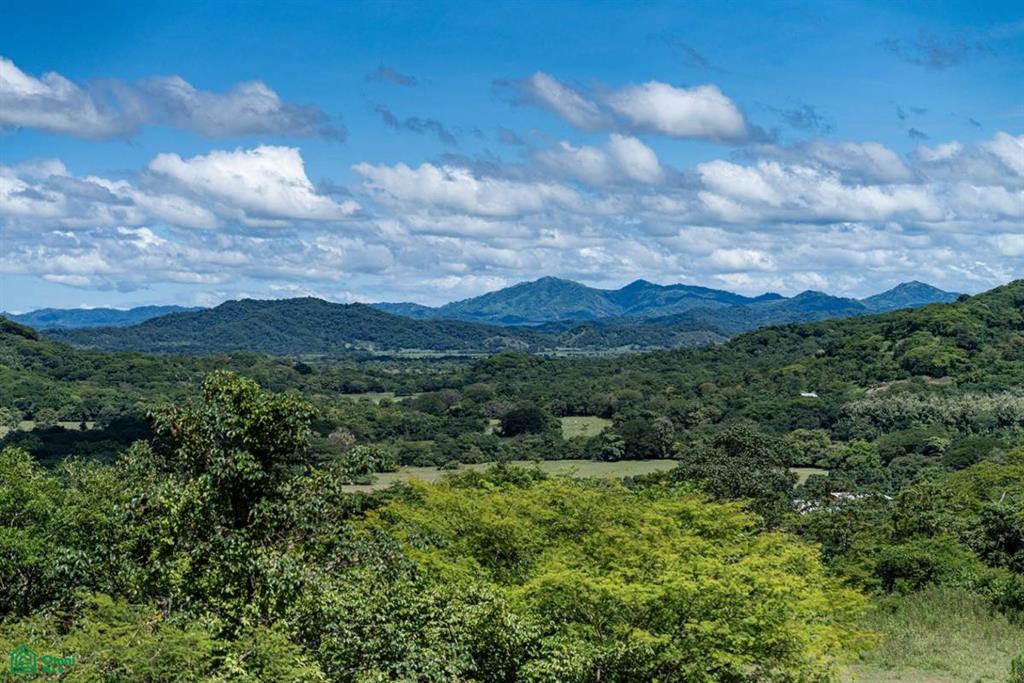 San Pedro Santa Cruz Guanacaste