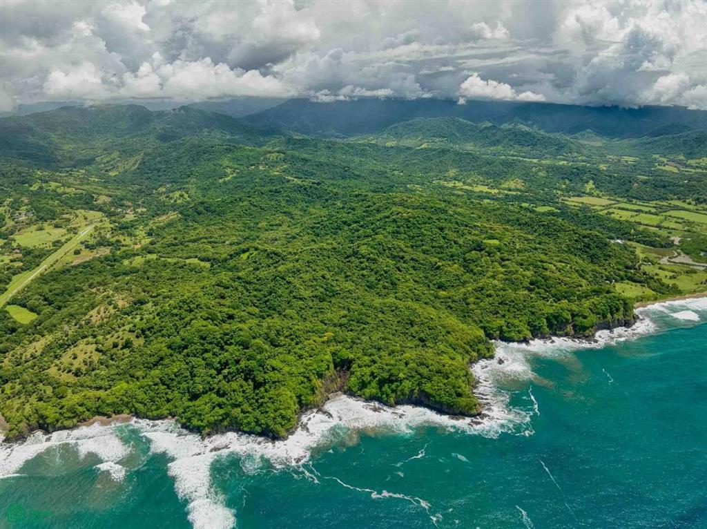Rare Titled Oceanfront Development Land Guanacaste