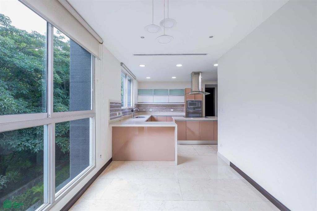 Panoramic Cosmopolitan Apartment In Jaboncillos Escazu San Jose