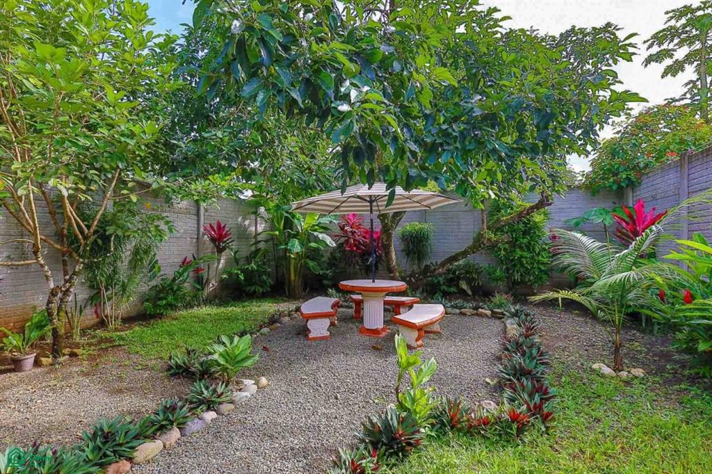 Affordable Remodeled Home For Sale Manuel Antonio Puntarenas