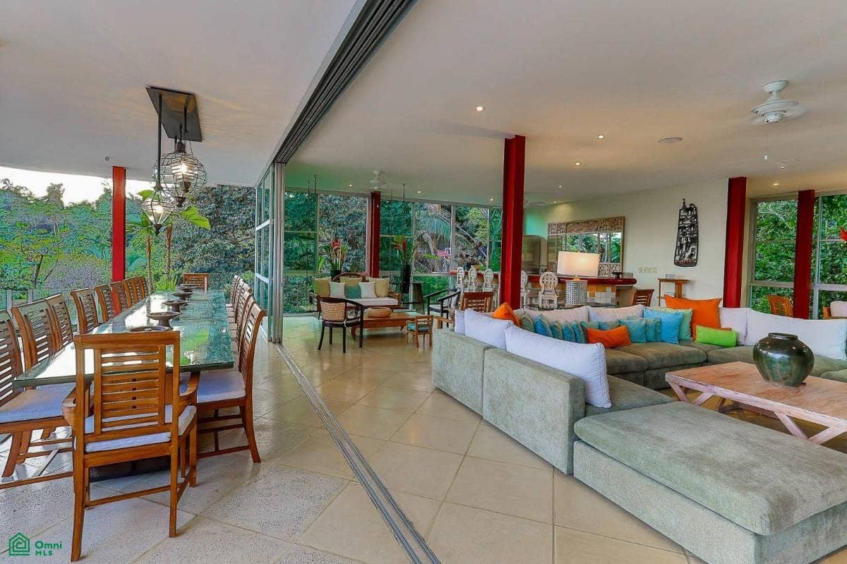 Luxury Mountain and Ocean View Villa, Quepos, Puntarenas, Costa Rica