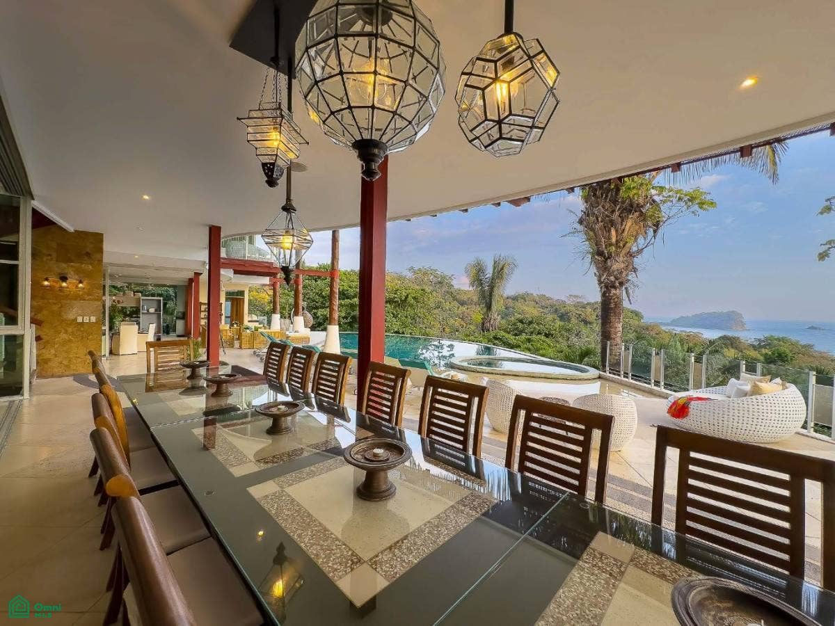 Luxury Mountain and Ocean View Villa, Quepos, Puntarenas, Costa Rica