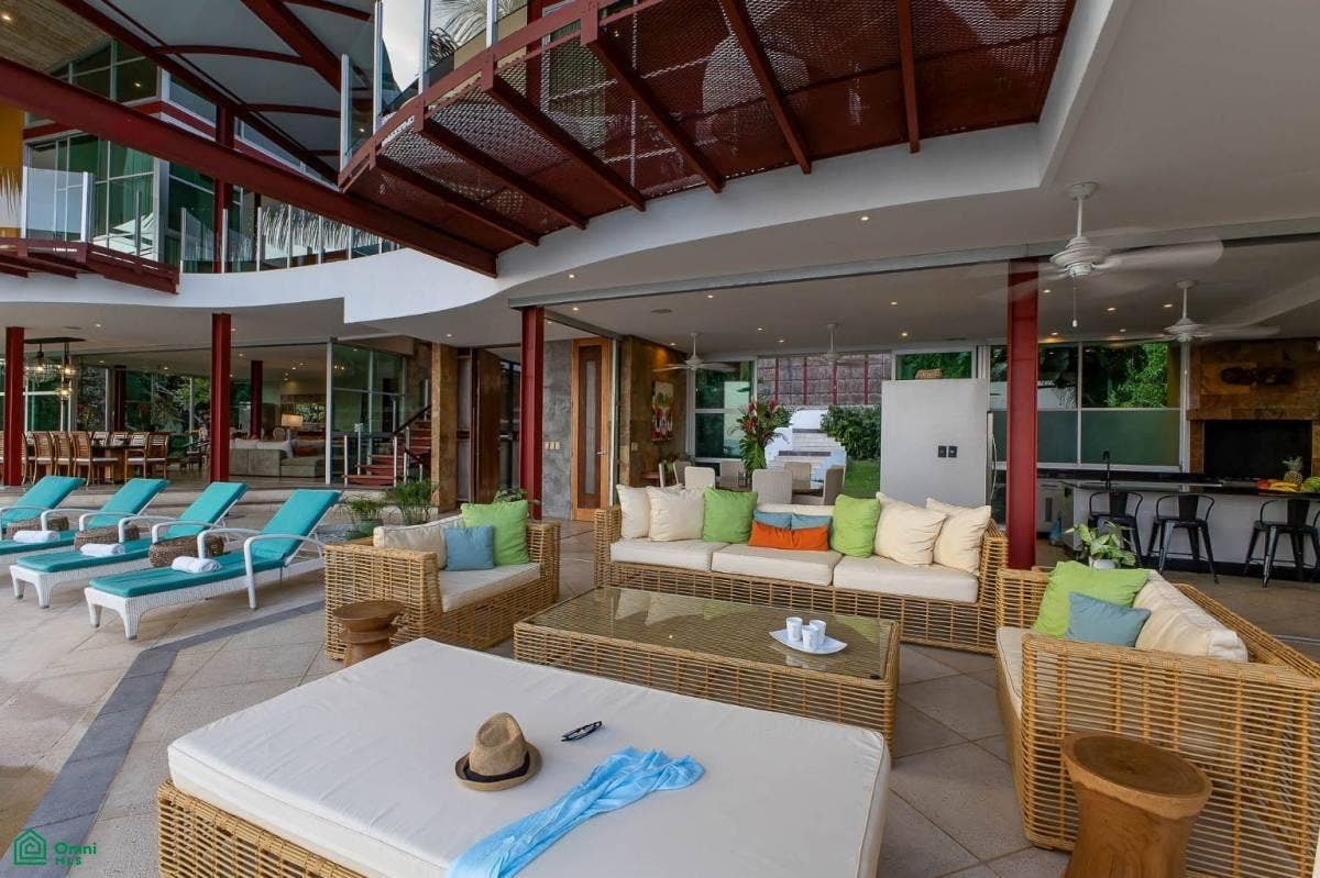 Luxury Mountain and Ocean View Villa, Quepos, Puntarenas, Costa Rica