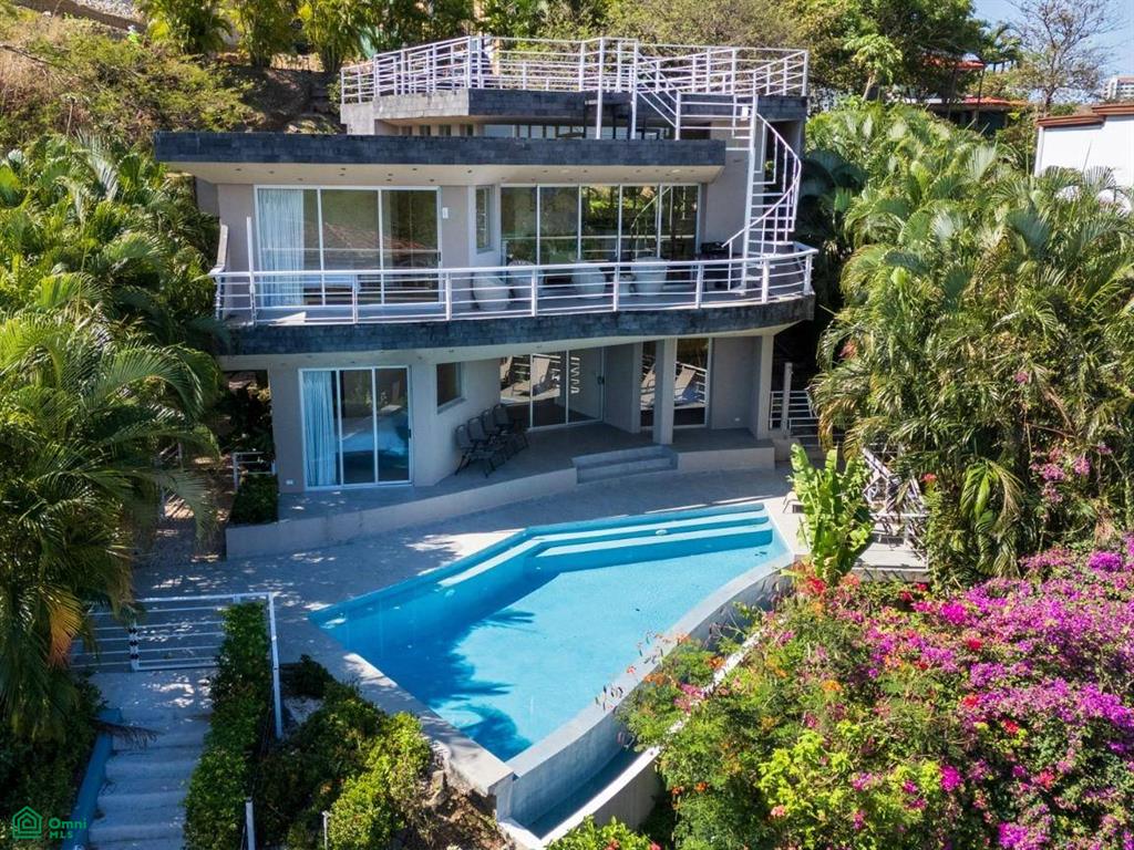 Casa Nalifos Cabo Velas Guanacaste