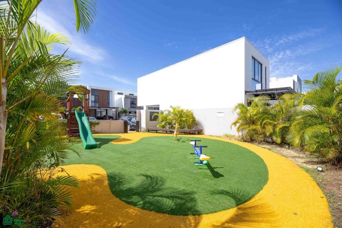 Exclusive Turnkey Home Luxury Property in Gated Community, Pozos, Santa Ana, Santa Ana, San Jose, Costa Rica 10903 Exclusive Turnkey Home Luxury Property in Gated Community, Pozos, Santa Ana, Santa Ana, San Jose, Costa Rica 10903