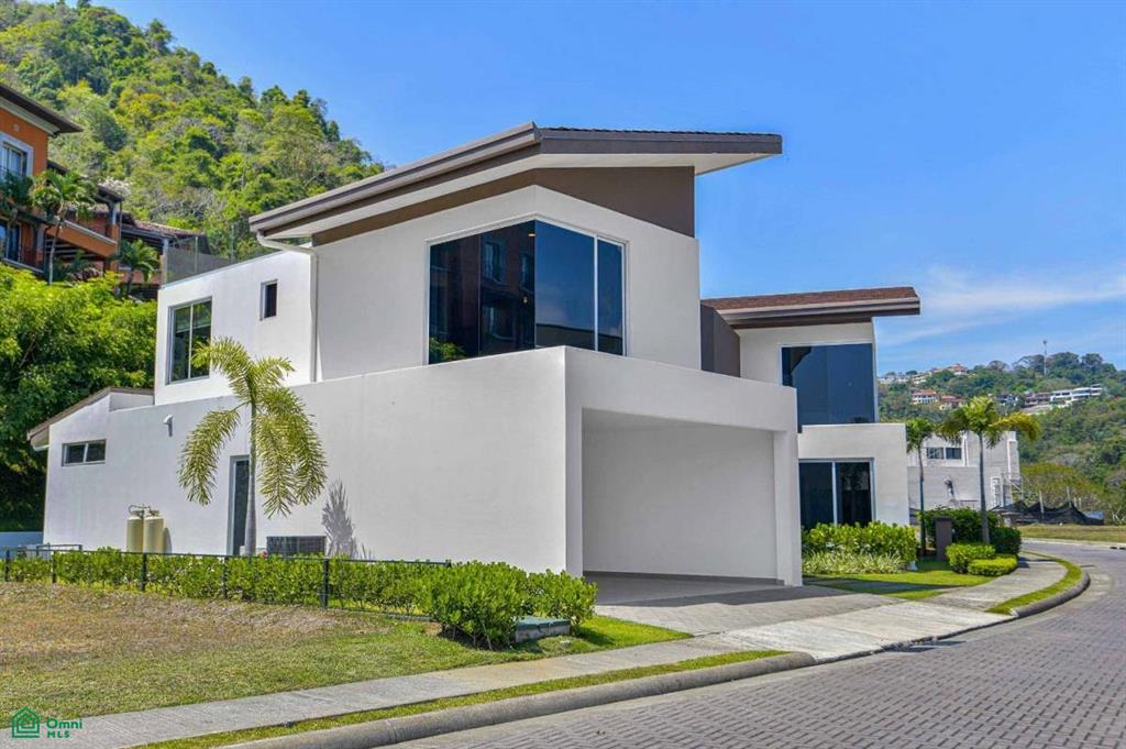 Contemporary Beach Reside Gated Community Unit 14 Puntarenas