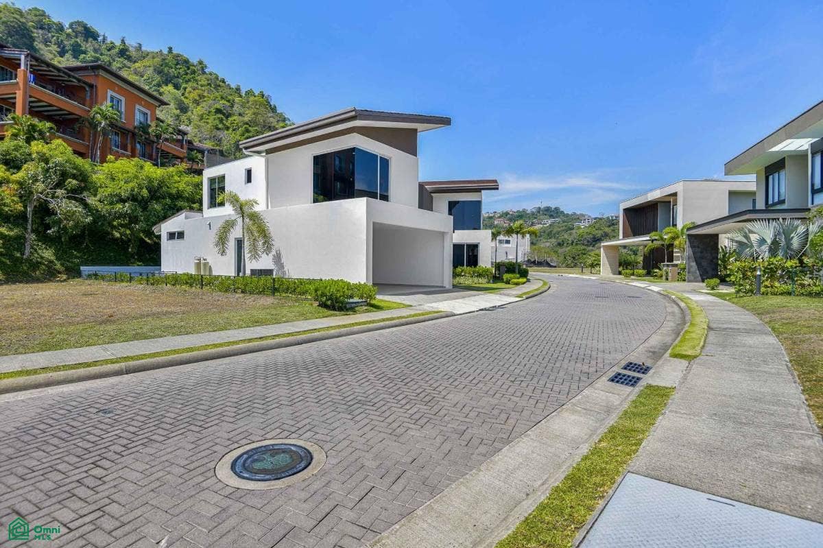 Contemporary Beach Reside Gated Community Unit 14, Jac, Garabito, Puntarenas, Costa Rica 61101 Contemporary Beach Reside Gated Community Unit 14, Jac, Garabito, Puntarenas, Costa Rica 61101