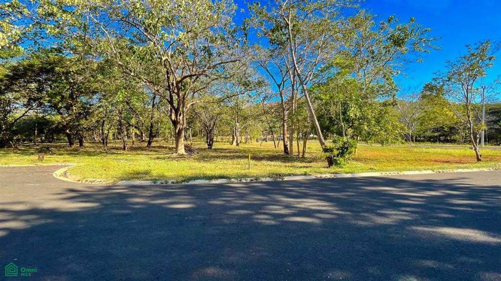 126 Flat And Beautiful Residential Lot Inside Las Vent Santa Cruz Guanacaste