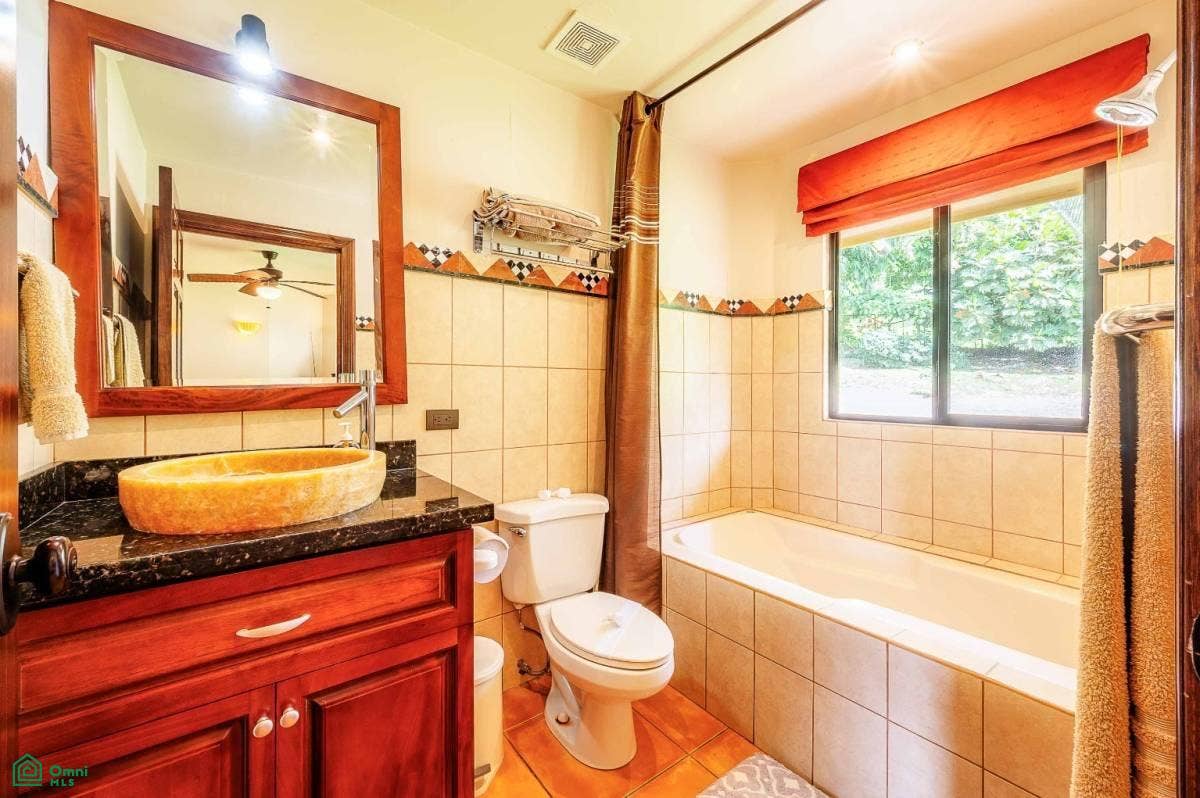 Luxury Lakefront Villa, Arenal, Tilaran, Tilaran, Guanacaste, Costa Rica