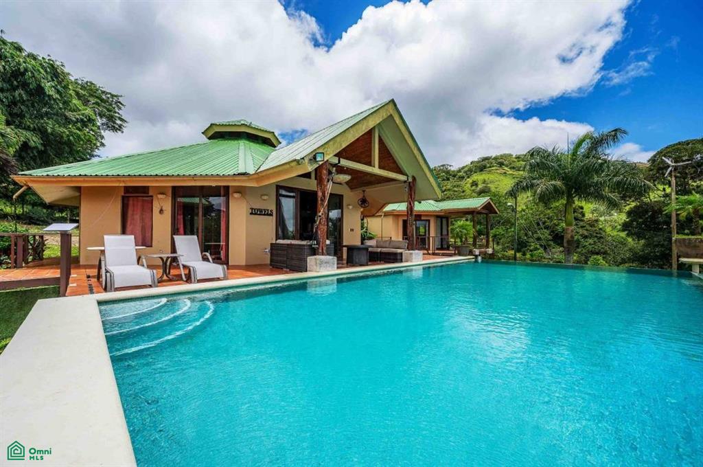 Luxury Lakefront Villa Tilaran Guanacaste