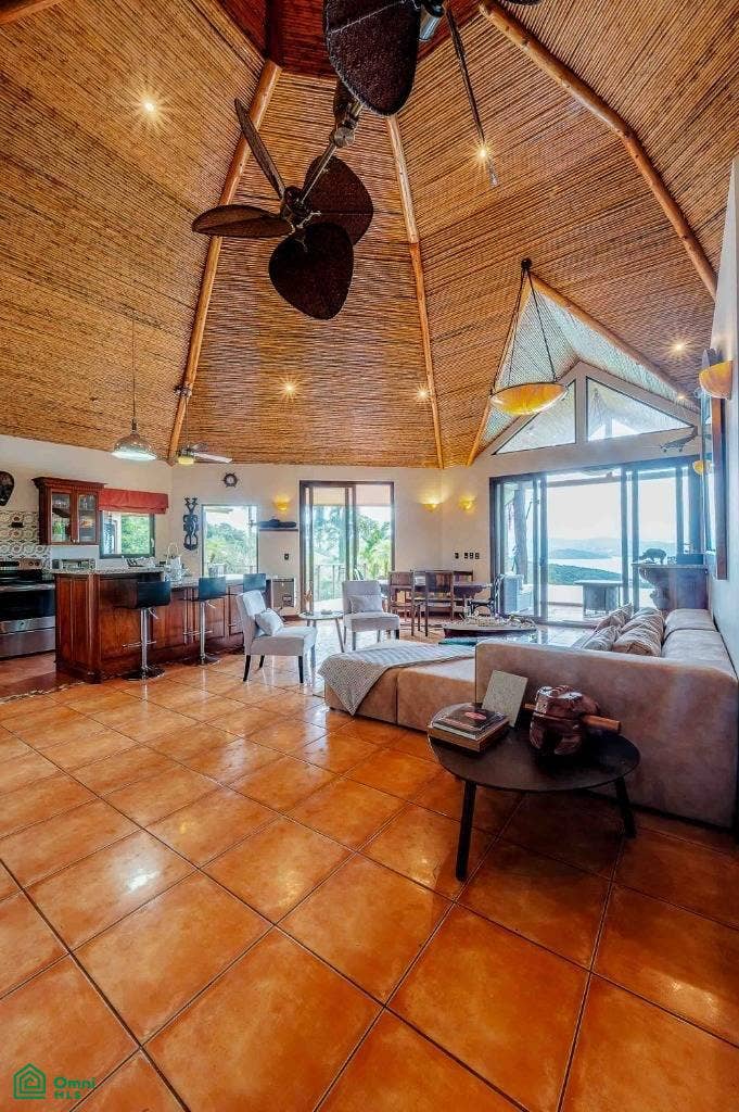 Luxury Lakefront Villa, Arenal, Tilaran, Tilaran, Guanacaste, Costa Rica