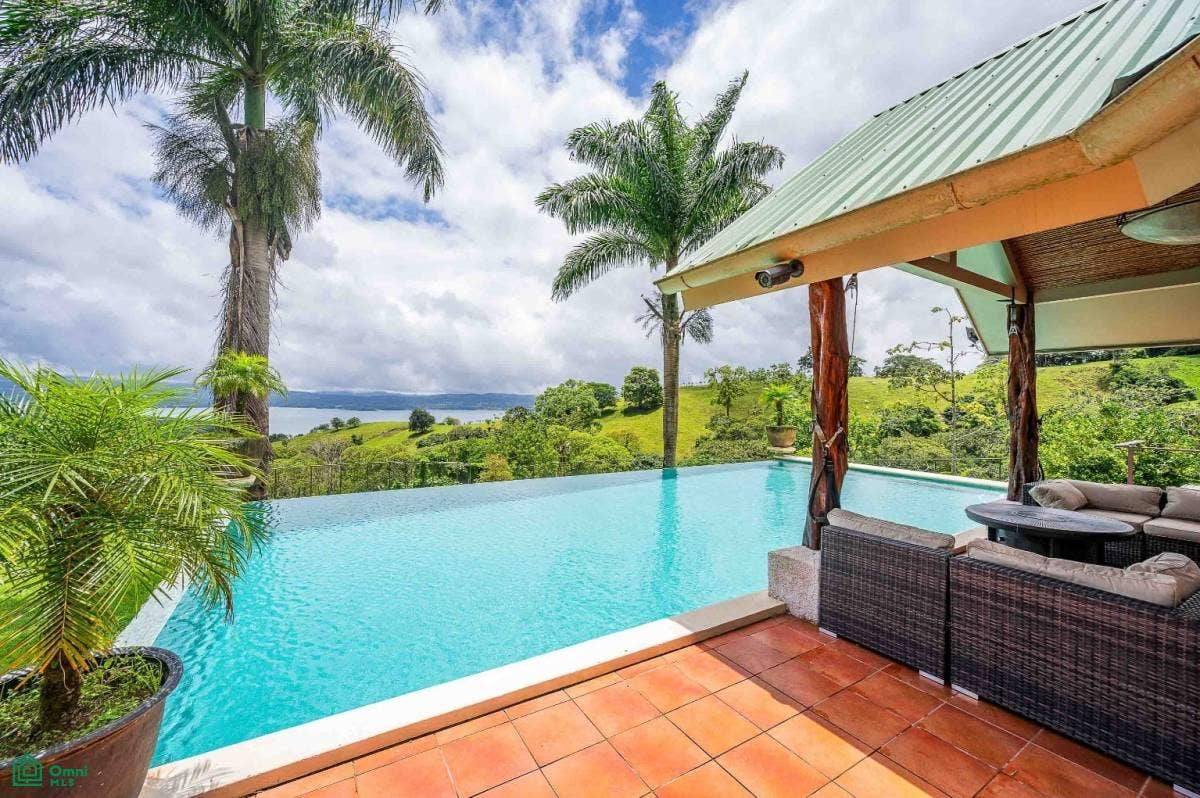 Luxury Lakefront Villa, Arenal, Tilaran, Tilaran, Guanacaste, Costa Rica