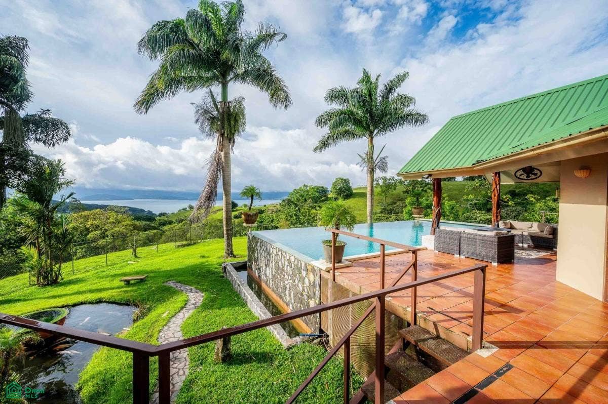 Luxury Lakefront Villa, Arenal, Tilaran, Tilaran, Guanacaste, Costa Rica