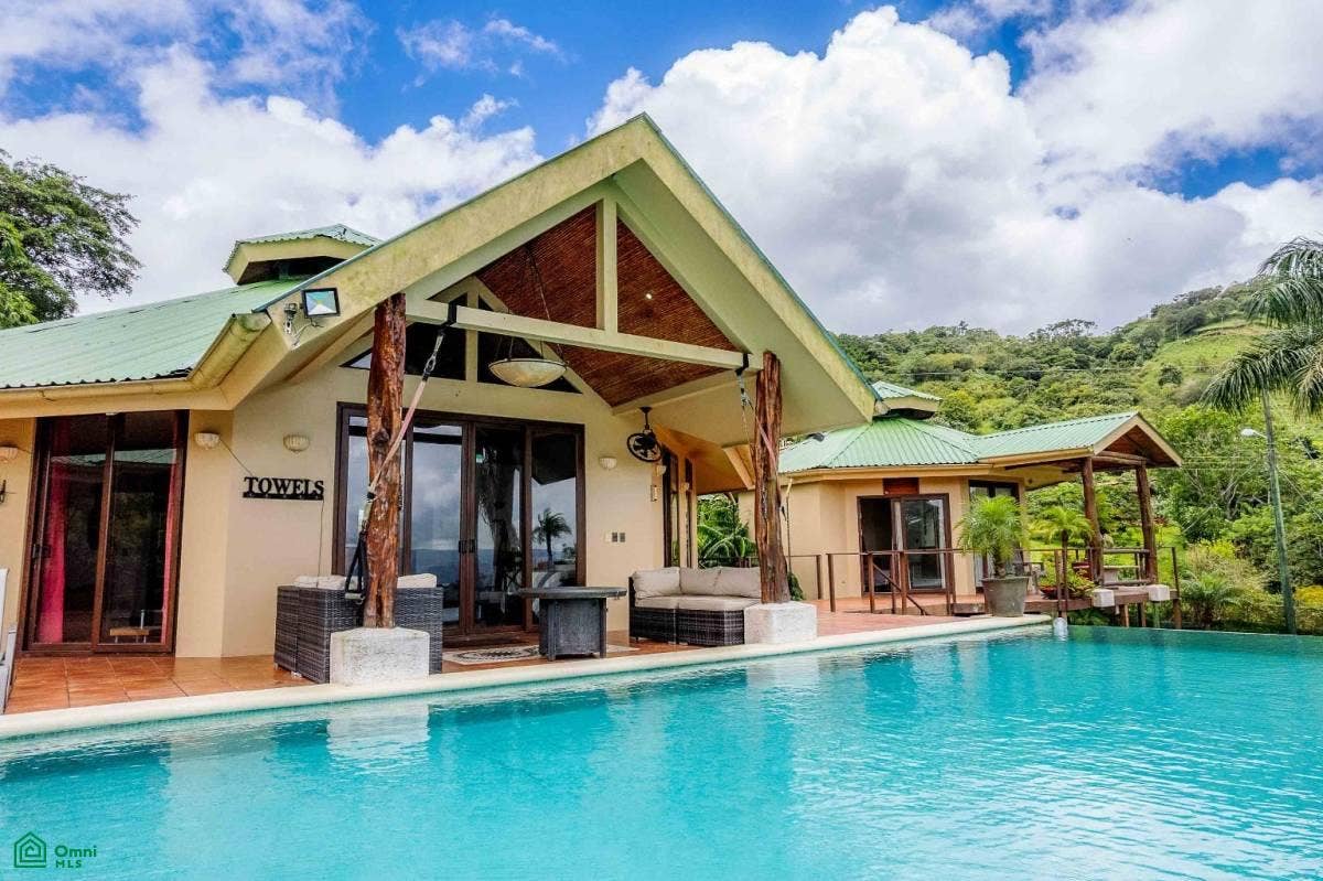 Luxury Lakefront Villa, Arenal, Tilaran, Tilaran, Guanacaste, Costa Rica
