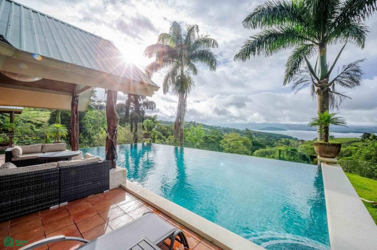 Luxury Lakefront Villa, Arenal, Tilaran, Tilaran, Guanacaste, Costa Rica