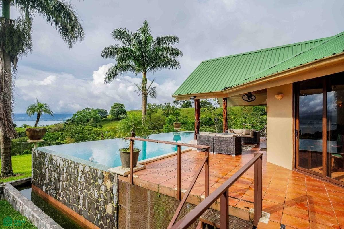 Luxury Lakefront Villa, Arenal, Tilaran, Tilaran, Guanacaste, Costa Rica