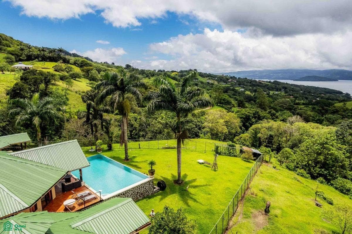 Luxury Lakefront Villa, Arenal, Tilaran, Tilaran, Guanacaste, Costa Rica