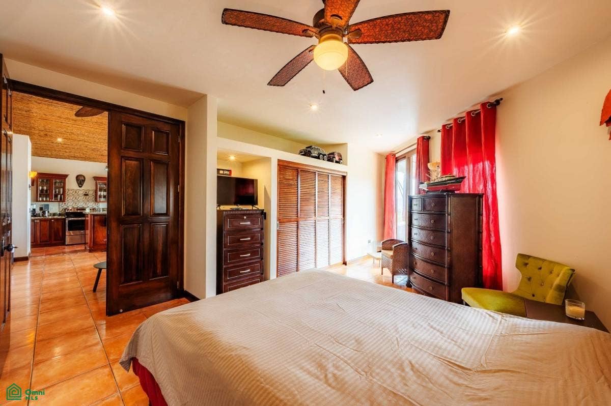 Luxury Lakefront Villa, Arenal, Tilaran, Tilaran, Guanacaste, Costa Rica
