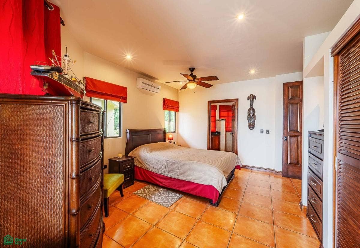Luxury Lakefront Villa, Arenal, Tilaran, Tilaran, Guanacaste, Costa Rica