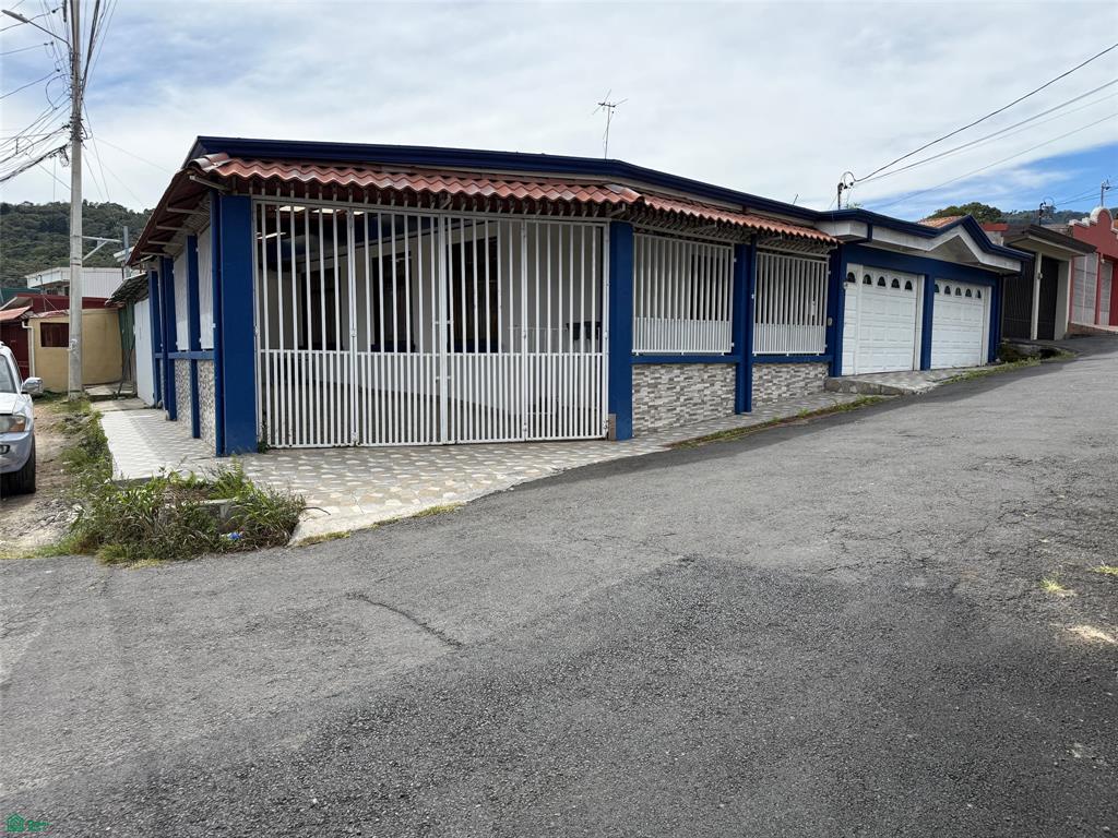 2 Zuniga Aserri San Jose