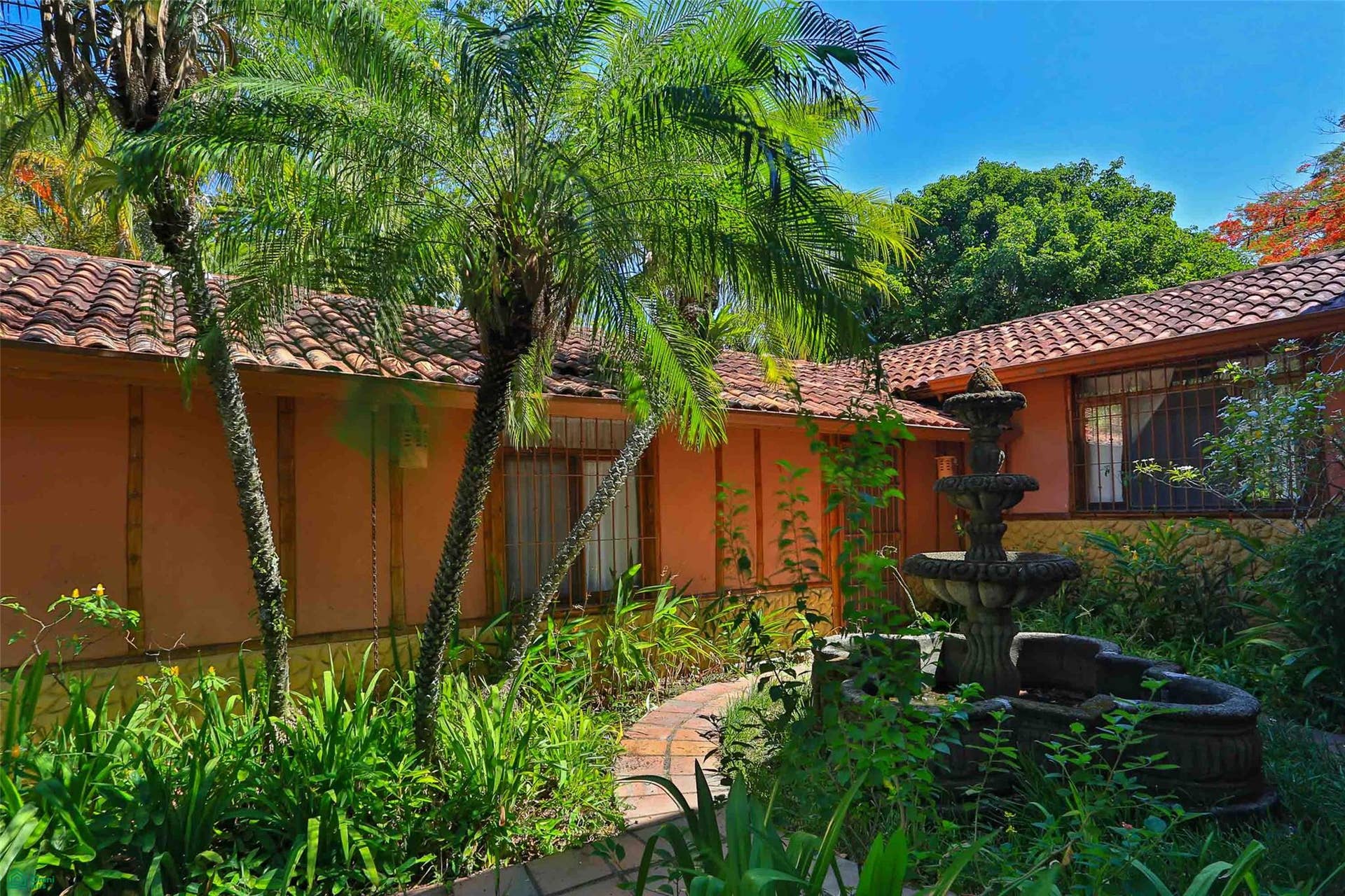 Two Home Rural Retreat, Uruca, Santa Ana, San Jose, Costa Rica 10107