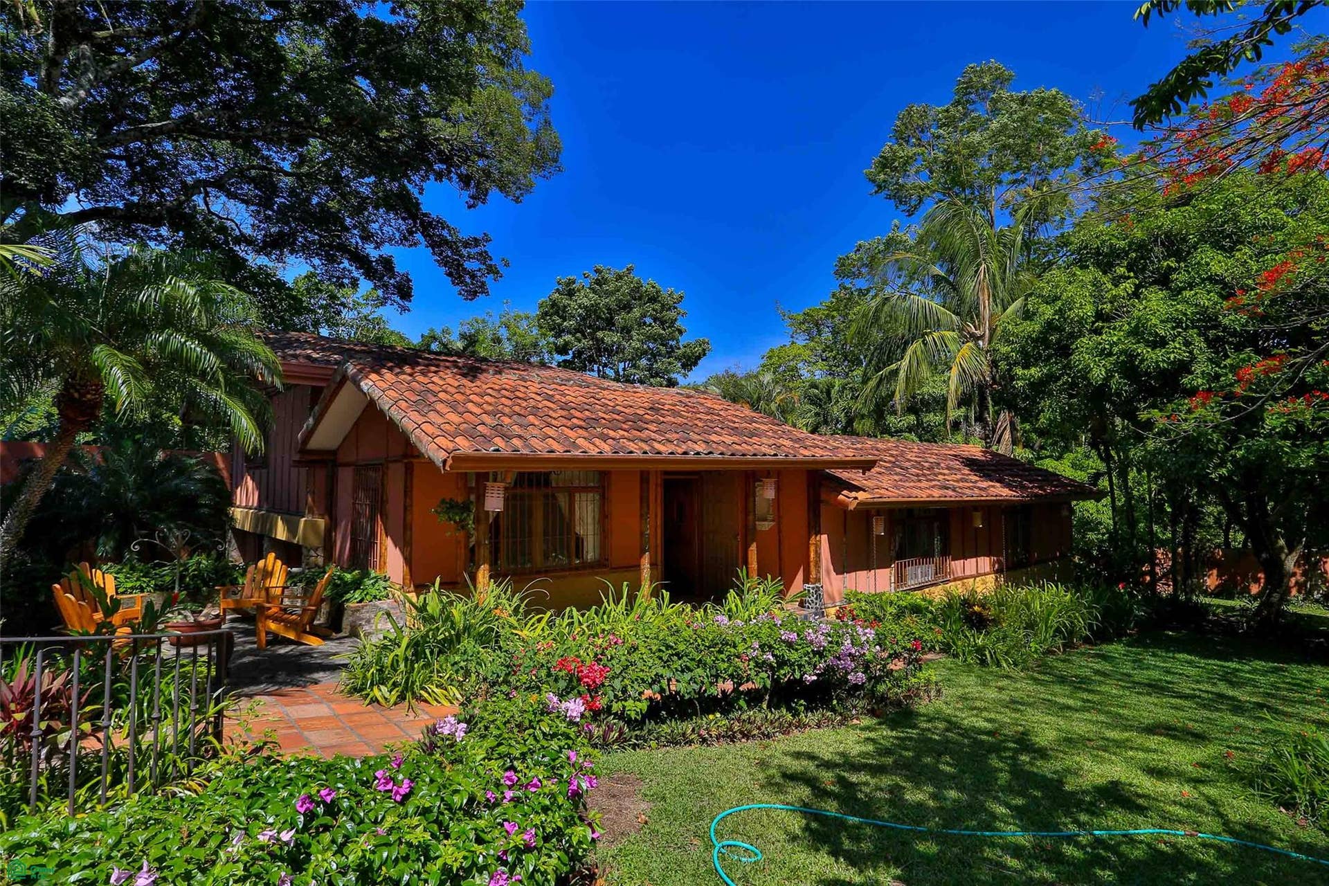 Two Home Rural Retreat, Uruca, Santa Ana, San Jose, Costa Rica 10107