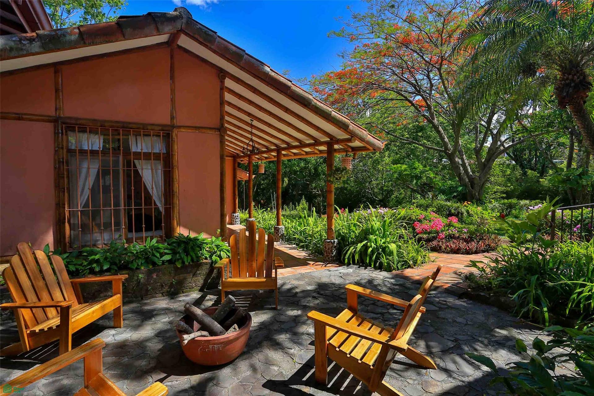 Two Home Rural Retreat, Uruca, Santa Ana, San Jose, Costa Rica 10107