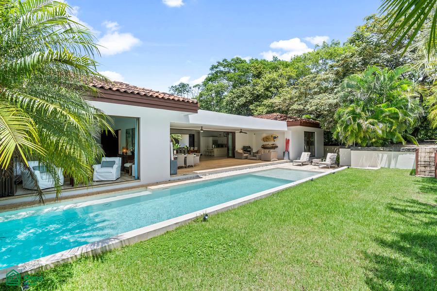 Calle Los Alemendros Tamarindo Guanacaste