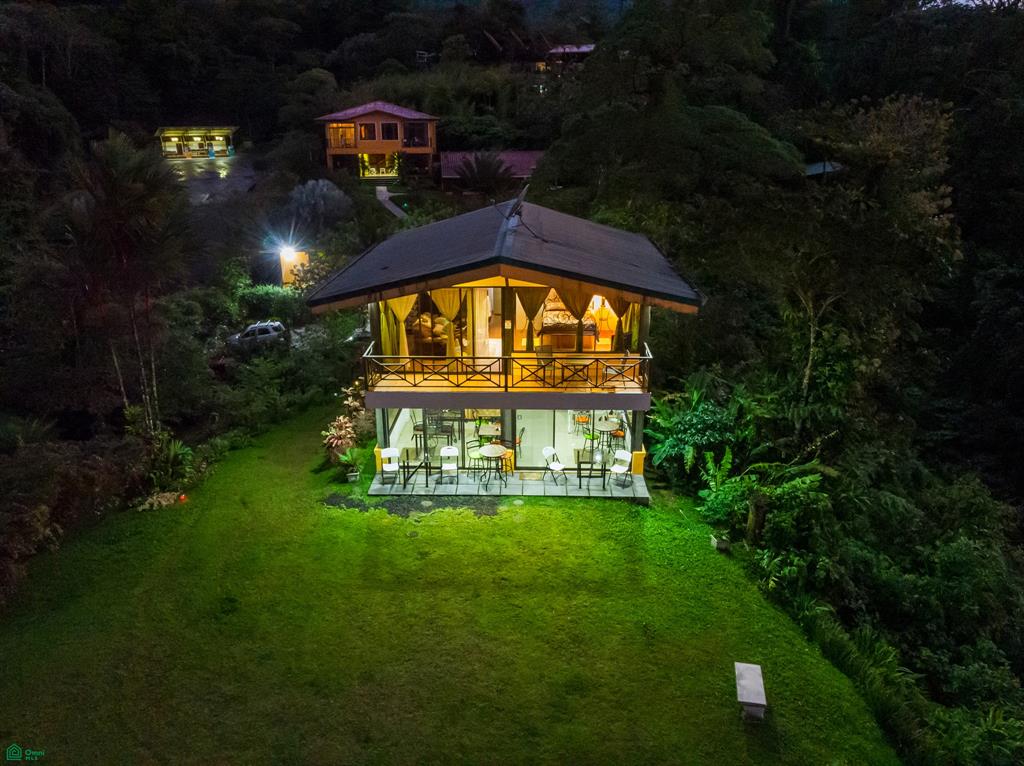 Arenal Garden Lodge Boutique Lodge With Volcano Views In Arenal Costa Tilarn Guanacaste