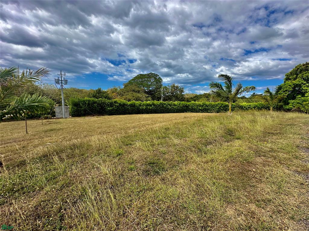 Gated Community Alto Lso Robles Santa Cruz Guanacaste
