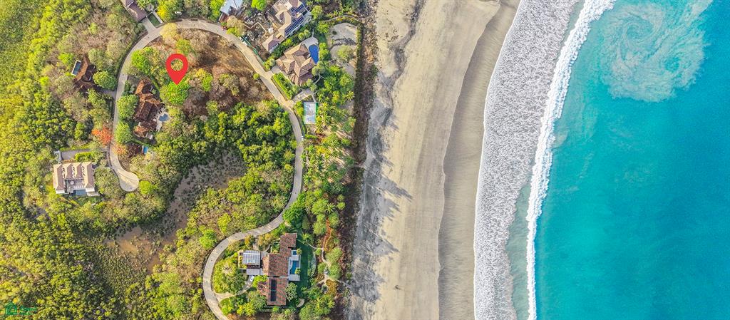 Calle Avellanas Tamarindo Guanacaste