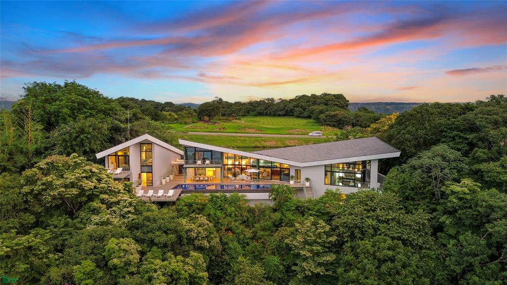 Four Seasons Sardinal Guanacaste