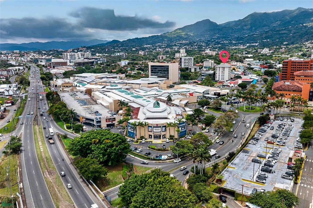 Elevated View Condominium San Rafael San Jose