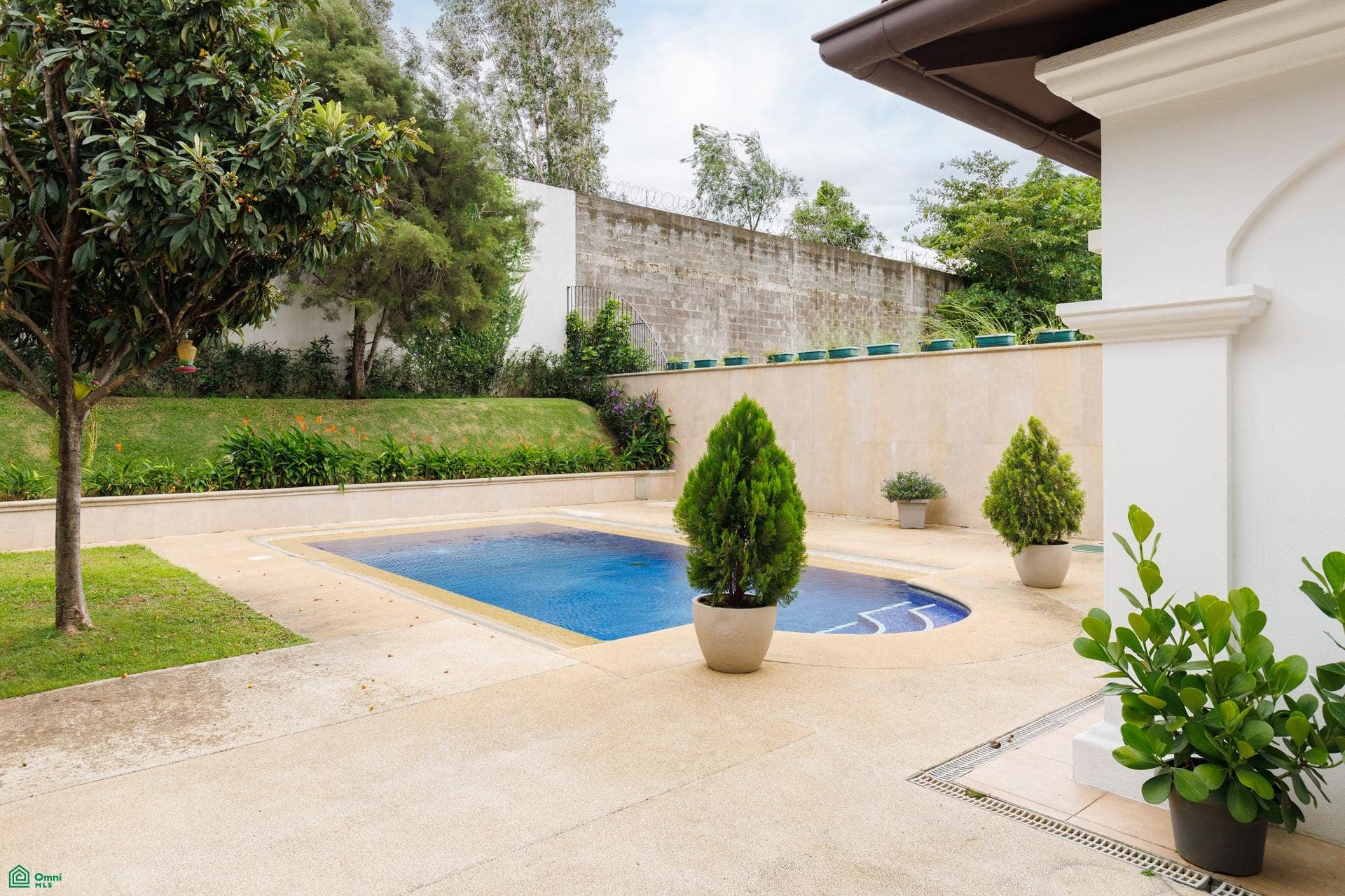 20650 20650 - Casa Cyan, Pozos, Santa Ana, San Jose, Costa Rica 10903