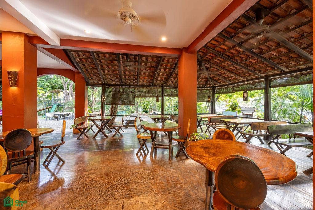 Calle Corona Las Baulas Pizzeria, Tamarindo, Santa Cruz, Guanacaste, Costa Rica 50309 Calle Corona Las Baulas Pizzeria, Tamarindo, Santa Cruz, Guanacaste, Costa Rica 50309