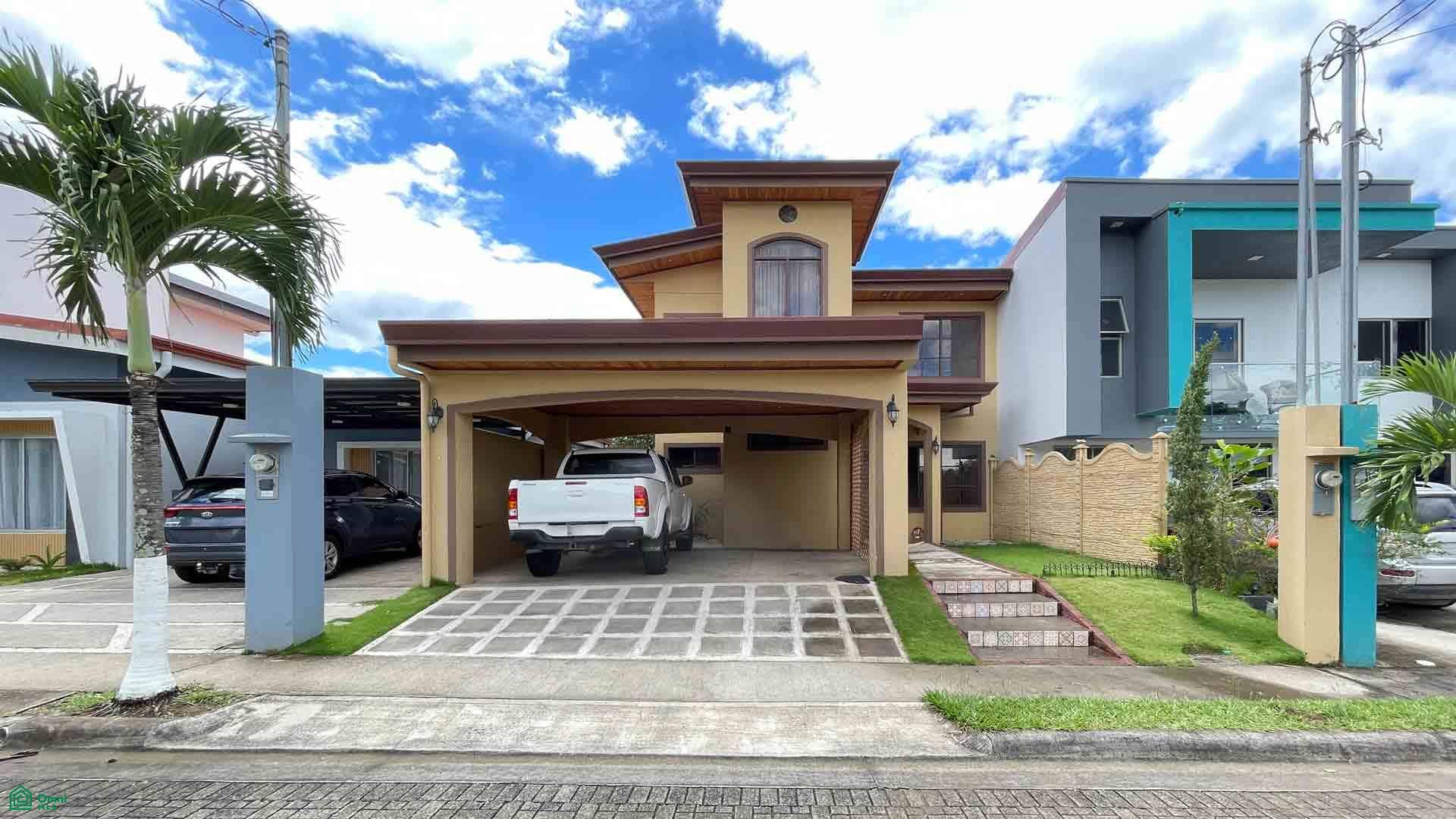 Calle Poro, Poro, Grecia, Grecia, Alajuela, Costa Rica 20530