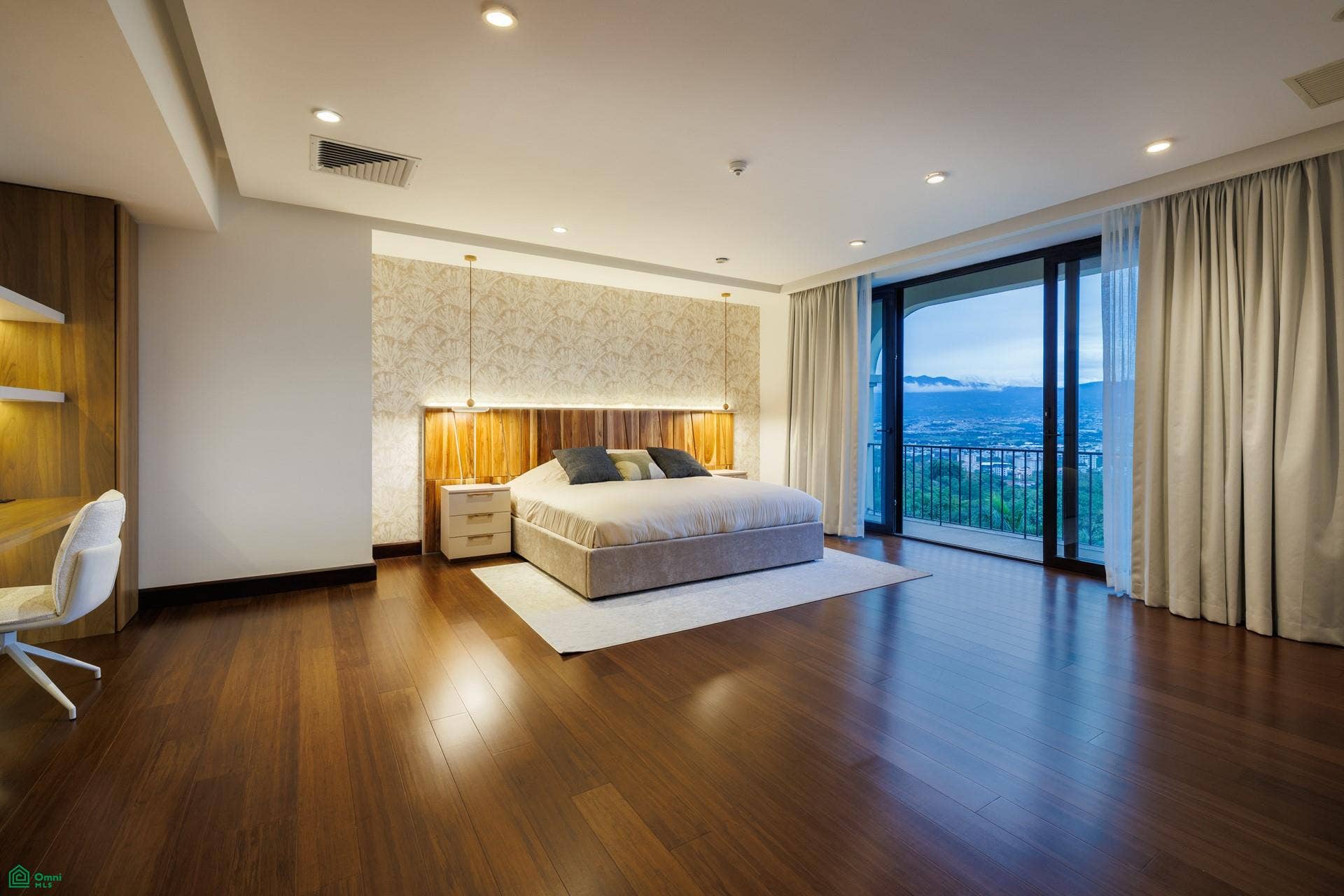 21550 Acropolis Penthouse, San Rafael, Escaz, San Jose, Costa Rica 10201