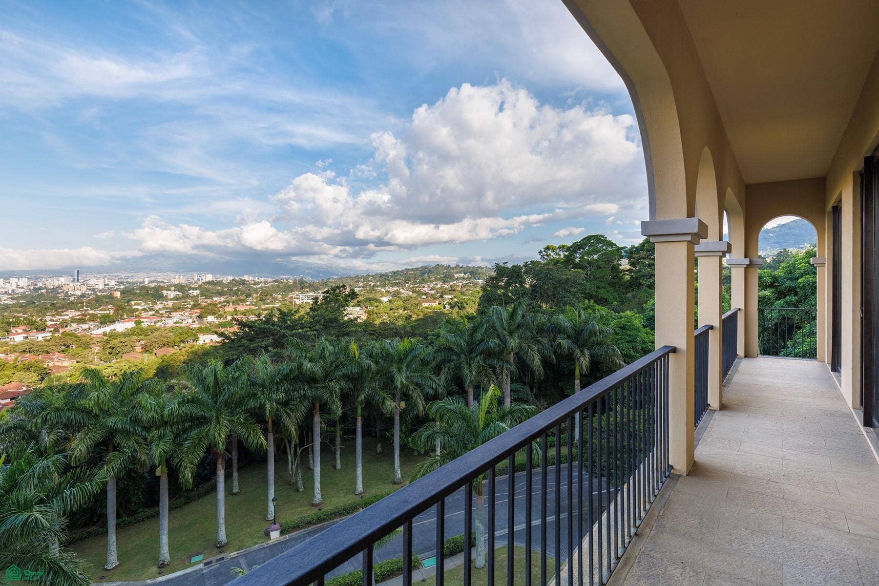 21550 Acropolis Penthouse, San Rafael, Escaz, San Jose, Costa Rica 10201